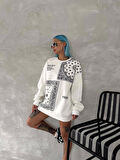 Desenli Üç İplik Bisiklet Yaka Oversize SweatShirt - Beyaz