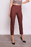 Kadın Yüksek Bel Önü Dikişli Beli Apoletli Düğmeli Boru Paça Kumaş Pantolon -Kahve