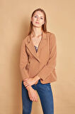 Yakalı Cep Kapaklı Uzun Kol Hafif Likralı Kumaş Ofis Blazer Ceket-Camel