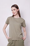 Kadın Sıfır Yaka Kırışmaz Span Karışımlı Şık Kısa Kol Likralı T-shirt Bluz-Haki 