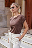 Kadın Modal Penye Geniş Sıfır Yaka Düşük Omuzlu Apoletli Kısa Kol T-shirt Bluz-Kahve