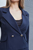 Kadın Hafif Esnek Kumaş Yakalı Cep Kapaklı Uzun Kol Düğmeli Blazer Ceket-Lacivert