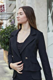Kadın Hafif Esnek Kumaş Yakalı Cep Kapaklı Uzun Kol Düğmeli Blazer Ceket-Siyah