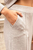 Kadın Kalın Esnek Kumaş Yan Cepli Bol Paça Yüksek Bel Rahat Kesim Palazzo Pantolon-Bej