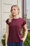 Kadın İpeksi Kumaş Geniş Sıfır Yaka Kısa Kol Tshirt Bluz-Bordo 