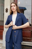 Kadın Likrasız Keten Görünümlü Kumaş Yakalı Flato Cepli Kısa Kol Blazer Ceket-Lacivert
