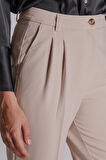 Kadın Yandan Cepli Arka Cep Fleto Beli Lastikli ve Pilili Slim Fit Pantolon Taş