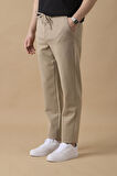 Erkek Regular Fit Orta Bel Düz Paça Bej Pantolon