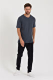 Erkek V Yaka Slim Fit T-Shirt