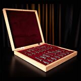 GiftHome Metal MISIR Satranç Takımı Antik ve Rustik Ceviz Desenli MDF Sandıklı Satranç Tahtası (36X36X6 cm.)