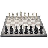 GiftHome Premium Black Metal Klasik Satranç Takımı ve Platin Meşe Desenli MDF Satranç Tahtası (37X37 cm.)
