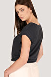 P-004933 - Kadın Basic Önden Bağlamalı Kısa Kollu Örme T-Shirt - LACİVERT