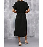 Kısa kollu Belden Bağlamalı Yırtmaçlı Viskon Elbise