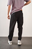 Erkek Relax Fit Kalıp Beli ve Paçası Lastikli Jogger Pantolon