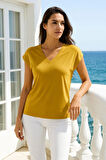 Kadın Hardal Viskon V Yakalı T-shirt Kısa Kol Rahat Kesim Bluz