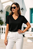 Kadın Siyah Viskon V Yaka Basic Kısa Kollu Tişört