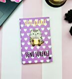 Sütü Çilekli V2 Tasarımlı Lastikli Defter