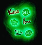 Crocs Jibbitz Fosforlu Terlik Süsü 6'lı Sevimli Love Serisi Karanlıkta Parlar
