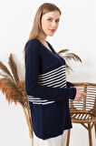 Kadın Lacivert V Yaka Uzun Kolllu Çizgi Detaylı Kazak