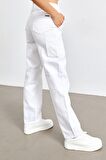 Yüksek Bel Kargo Cepli Beyaz Kadın Pantolon
