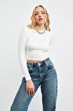 Bisiklet Yaka Crop Ekru Kadın Bluz