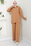 Yakası Fermuarlı Fitilli Triko Takım Camel HM2550