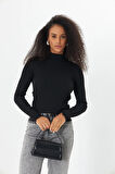 Siyah Yarım Balıkçı Yaka Baby Overlok Bitiş Detaylı Fitilli Uzun Kollu Kadın Bluz- 2461