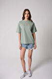 Kadın T-Shirt Yeşil Culture Nakışlı Oversize Basic - 2508