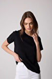 Kadın T-Shirt Siyah Parçalı Dikiş Detaylı Regular Fit Basic - 2509