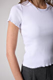 Kadın T-Shirt Beyaz Fitilli Slim Fit Kısa Kol Baby Overlok Detaylı Basic - 2511