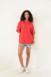 Amida Kırmızı Kolları Etnik Nakışlı Oversize Kısa Kollu Kadın T-shirt- 2406