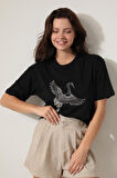 Siyah Önü Leylek Nakışlı Bisiklet Yaka Oversize Kısa Kollu Kadın T-shirt- 2421