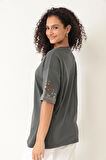 Amida Antrasit Kolları Etnik Nakışlı Oversize Kısa Kollu Kadın T-shirt- 2406