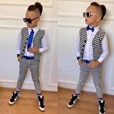 Cool Küçük Beylere Müthiş Şık Kombin
