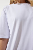 Süper Kalite Kadın %100 Pamuk Beyaz Bisiklet Yaka Oversize Boyfriend T-shirt