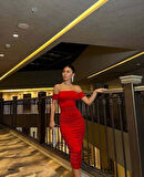 Kadın Madonna Yaka Sandy Kumaş Büzgü Detay Midi Boy Elbise