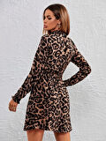 Kadın Uzun Kollu Yarı Balıkçı Yaka Leopar Desenli Kadife Elbise
