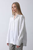 Geniş Manşet Detaylı Gömlek - Beyaz