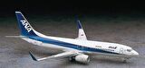 Hasegawa 37 10737 1/200 Ölçek Boeing 737-800 ANA (Triton Blue) Yolcu Uçağı Plastik Model Kiti