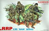 Dragon 3303 1/35 Ölçek Amerikan Piyade Timi- Vietnam, Plastik Model Kiti