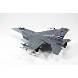 Kinetic K48102 1/48 F-16C Blok 25/42 USAF Savaş Uçağı, Plastik Model Kiti