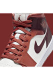 Jordan Air 1 Mid