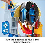 Imaginext Dc Super Friends - Batman Ve Süpermen Figürleri, Batwing Uçağı Ve Itmek Için Batcycle Ile 