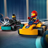 Lego City Go-Kartlar Ve Yarış Sürücüleri 60400-5 Yaş Ve Üzeri Için Yarışçı Minifigürü İçeren Yaratıc