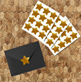 Yapışkanlı Yıldız Şekilli Gold Sticker Etiket Hediye Paketleme Parti Hediyeleri 24 Adet 3x2,5 Cm-T269