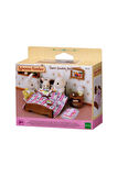 5019 Sylvanian Families İki Kişilik Yatak Seti figürler ayrı satılır +3 yaş Kız Erkek Çocuk Oyuncak