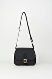 Kadın Yonca Siyah 4 Cepli Kapaklı Kolon Askılı Fermuar ve Çıt Çıt Kapama El Kol Ve Omuz Çantası