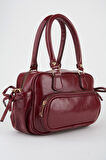 Kadın Mila Bordo Kırışık Parlak Suni Deri Fermuar Kapama Askılı El Kol Ve Omuz Çantası