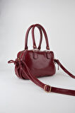 Kadın Mila Bordo Kırışık Parlak Suni Deri Fermuar Kapama Askılı El Kol Ve Omuz Çantası