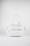 Kadın Mila Beyaz Kırışık Parlak Suni Deri Fermuar Kapama Askılı El Kol Ve Omuz Çantası